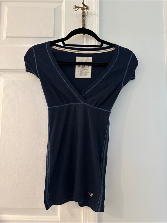 Hollister Other - Hollister Classic Navy Crewneck Pullover